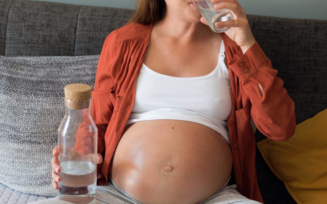 Best Things to Drink While Pregnant: A Quick Guide